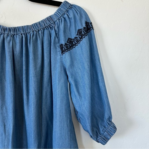 Beachlunchlounge Boho Chambray Embroidered Peasant Style Top Size Small - Picture 8 of 10